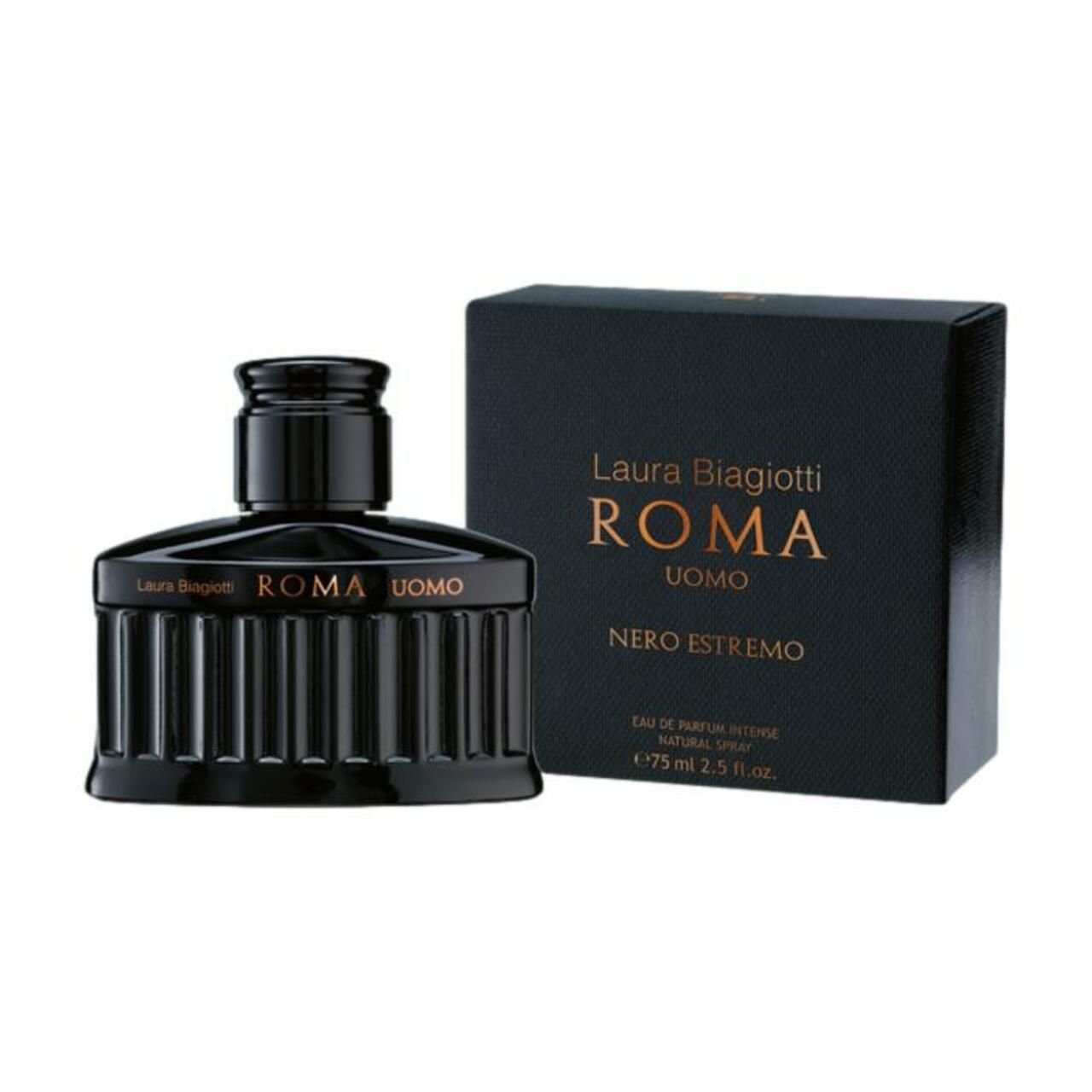 Flacone e scatola neri con scritta dorata "ROMA UOMO" di Laura Biagiotti. Sulla scatola c'è scritto "Nero Estremo".
