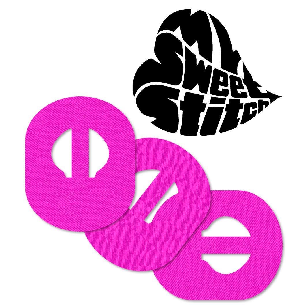 Tre cerotti rosa ovali con intaglio. Logo: MySweetStitch.