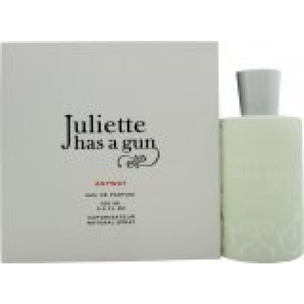 Flacone e confezione di profumo bianchi. Sulla confezione, "Juliette has a gun Anyway".