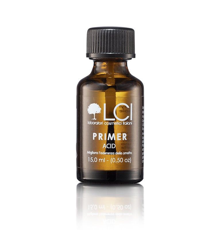 Flacone marrone con "Primer Acid" e logo "LCI". Tappo nero. Scritta "Migliora l'aderenza dello smalto".
