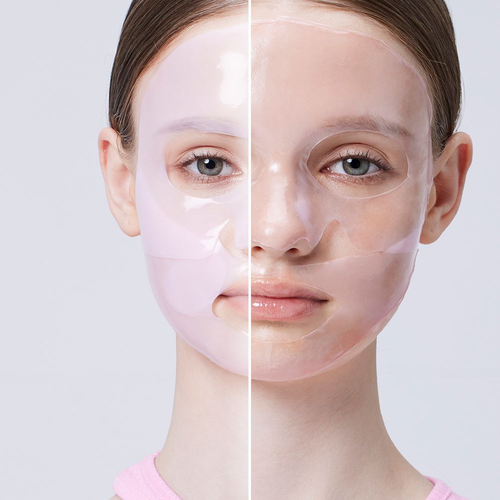 Metà del viso con maschera idrogel Peptide Collagen Lifting Glow applicata.