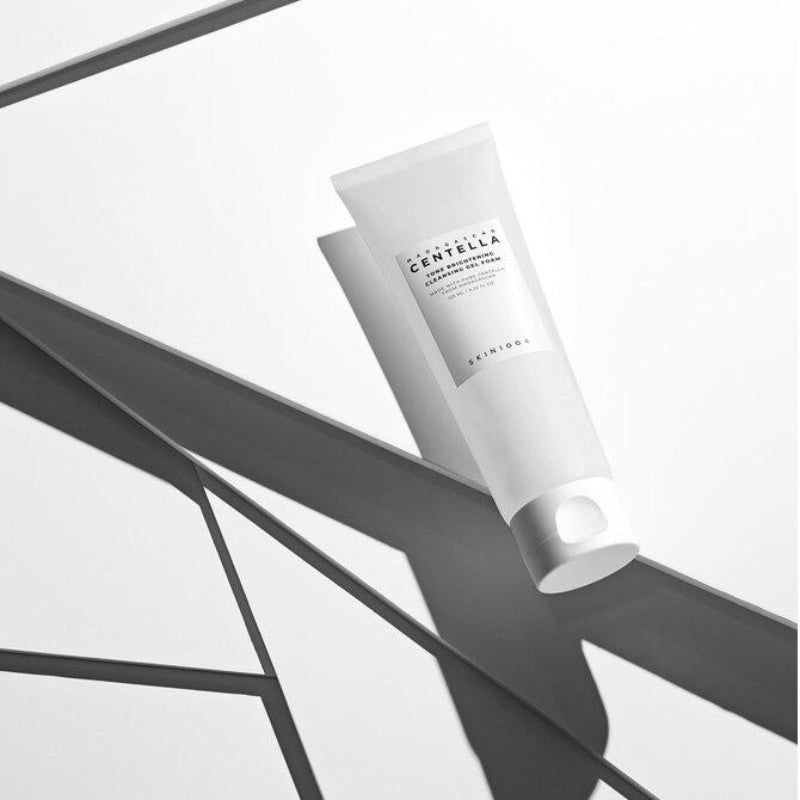 SKIN1004 Tone Brightening Cleansing Gel Foam