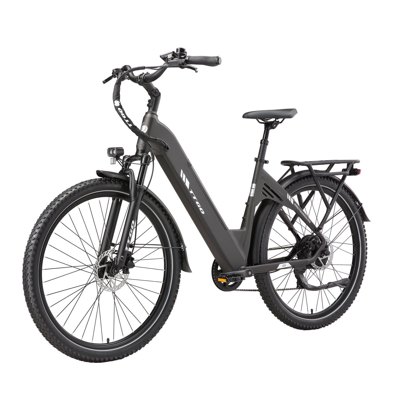 E-bike grigio scuro con pneumatici da 27,5". Portapacchi, parafanghi, faro e logo TTGO.
