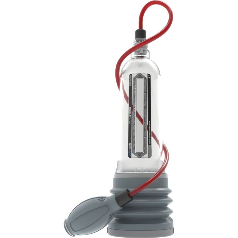 Cilindro trasparente per pompa a vuoto per pene con tubo rosso e pompa manuale. Scala visibile.
