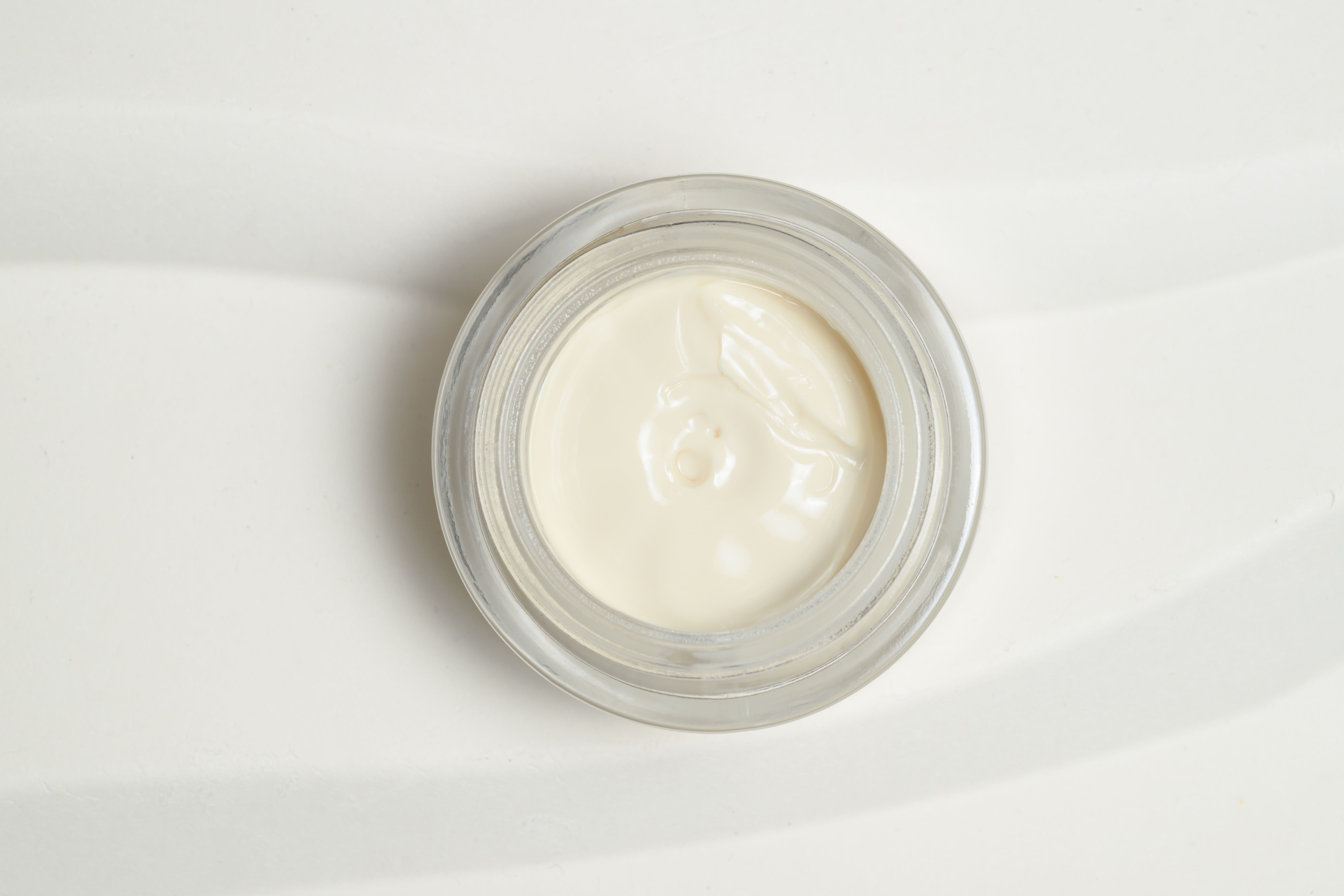 ischiabeauty Crema antiossidante, rimpolpante con peptidi anti-age