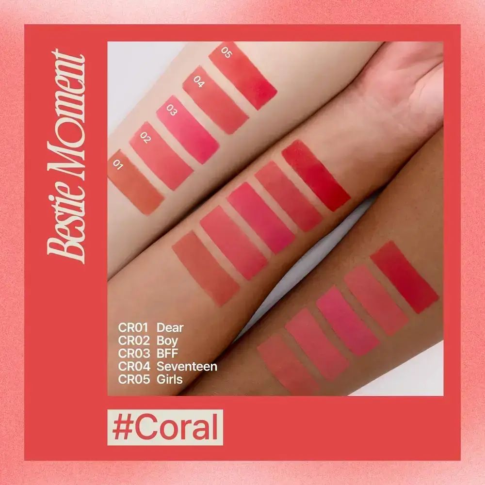 Braccia con campioni di colore. Testo: CR01 Dear, CR02 Boy, CR03 BFF, CR04 Seventeen, CR05 Girls. Testo: #Coral.