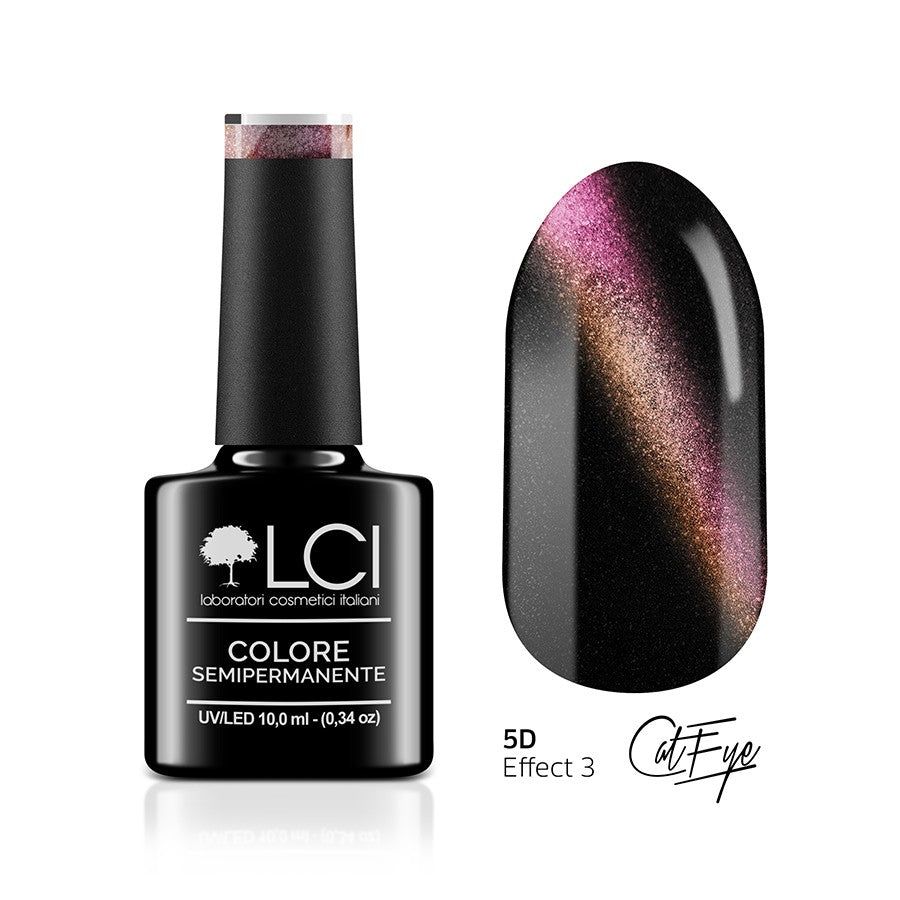 Flacone di smalto con tappo nero e stampa. Accanto, un'unghia smaltata con effetto 5D Cat Eye, effetto 3.