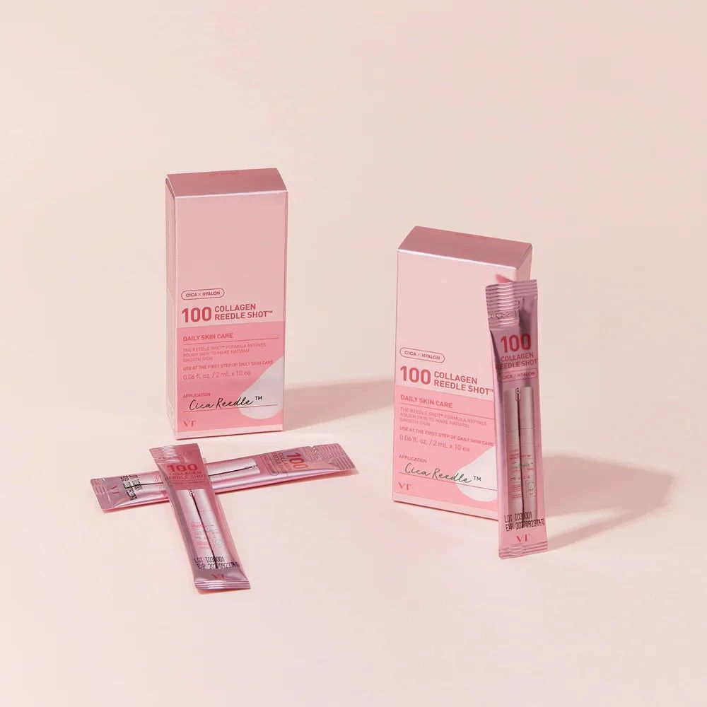 Confezione e bustine rosa con testo. Diverse bustine e scatole. Scritta: 100 Collagen Reedle Shot.