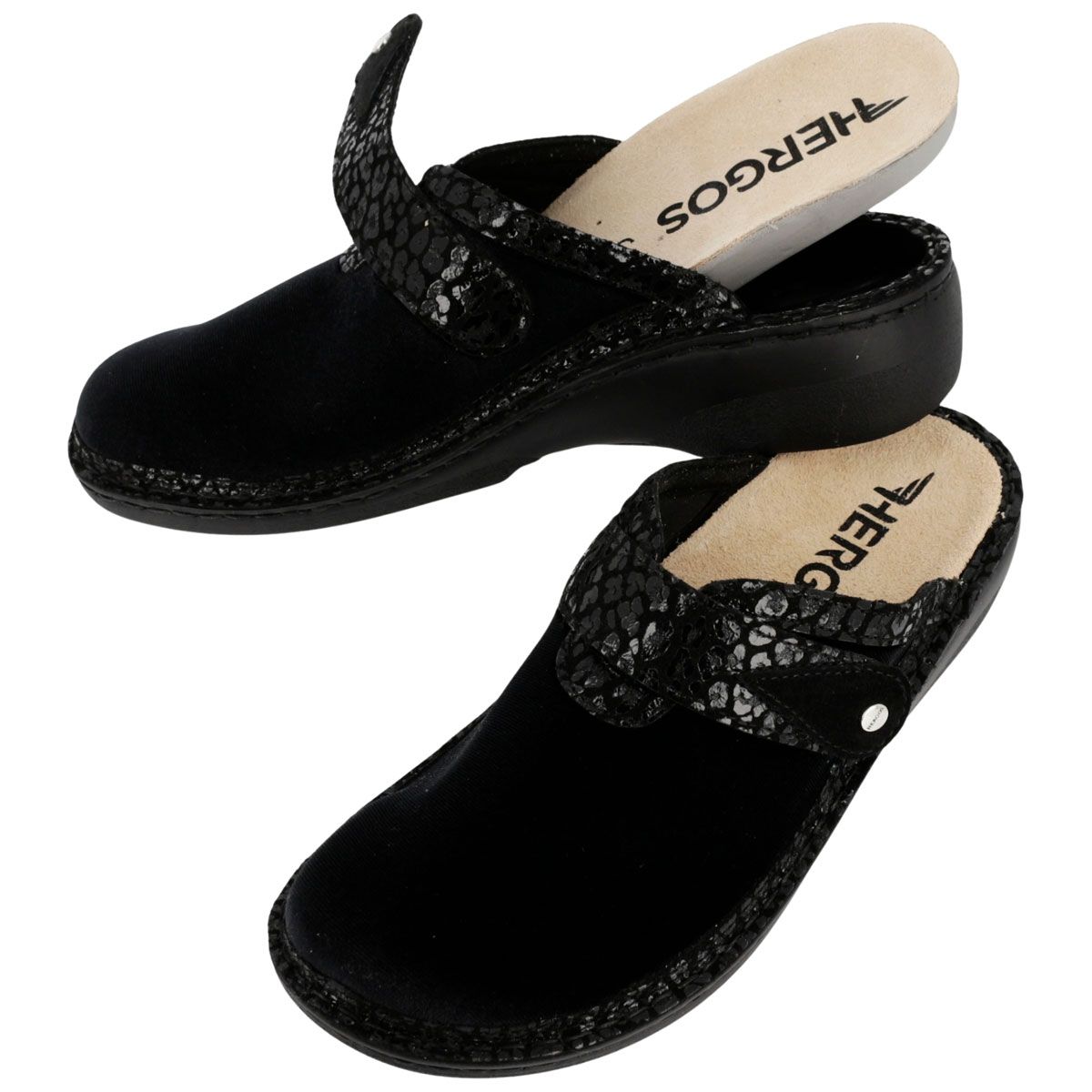 Zoccoli neri con soletta interna rimovibile. Logo HERGOS sulla soletta. Tomaia in tessuto e pelle.