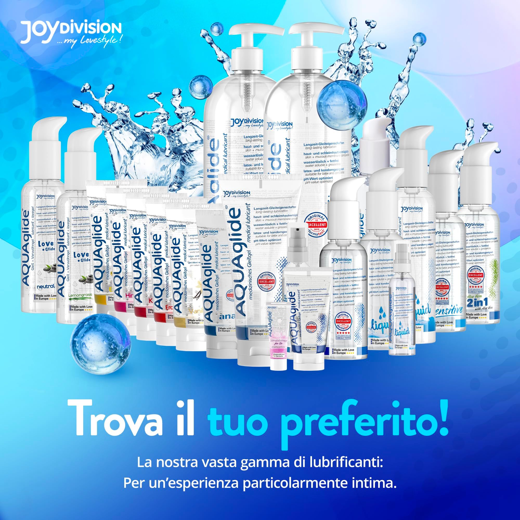 Gamma di lubrificanti AQUAGLIDE in varie bottiglie e tubetti, con spruzzi d'acqua.