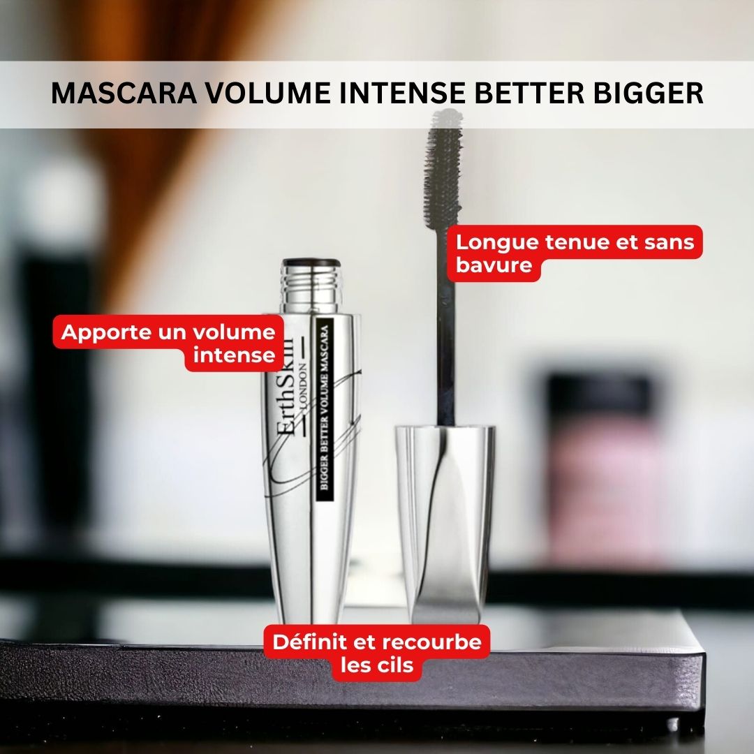 Tubo mascara con spazzola. Tubo argentato con spazzola nera. Testo: 'Bigger Better Volume Mascara'.