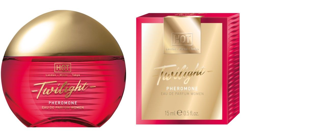 Flacone di profumo rosso e scatola rossa uno accanto all'altro, entrambi con scritta "Twilight Pheromone".