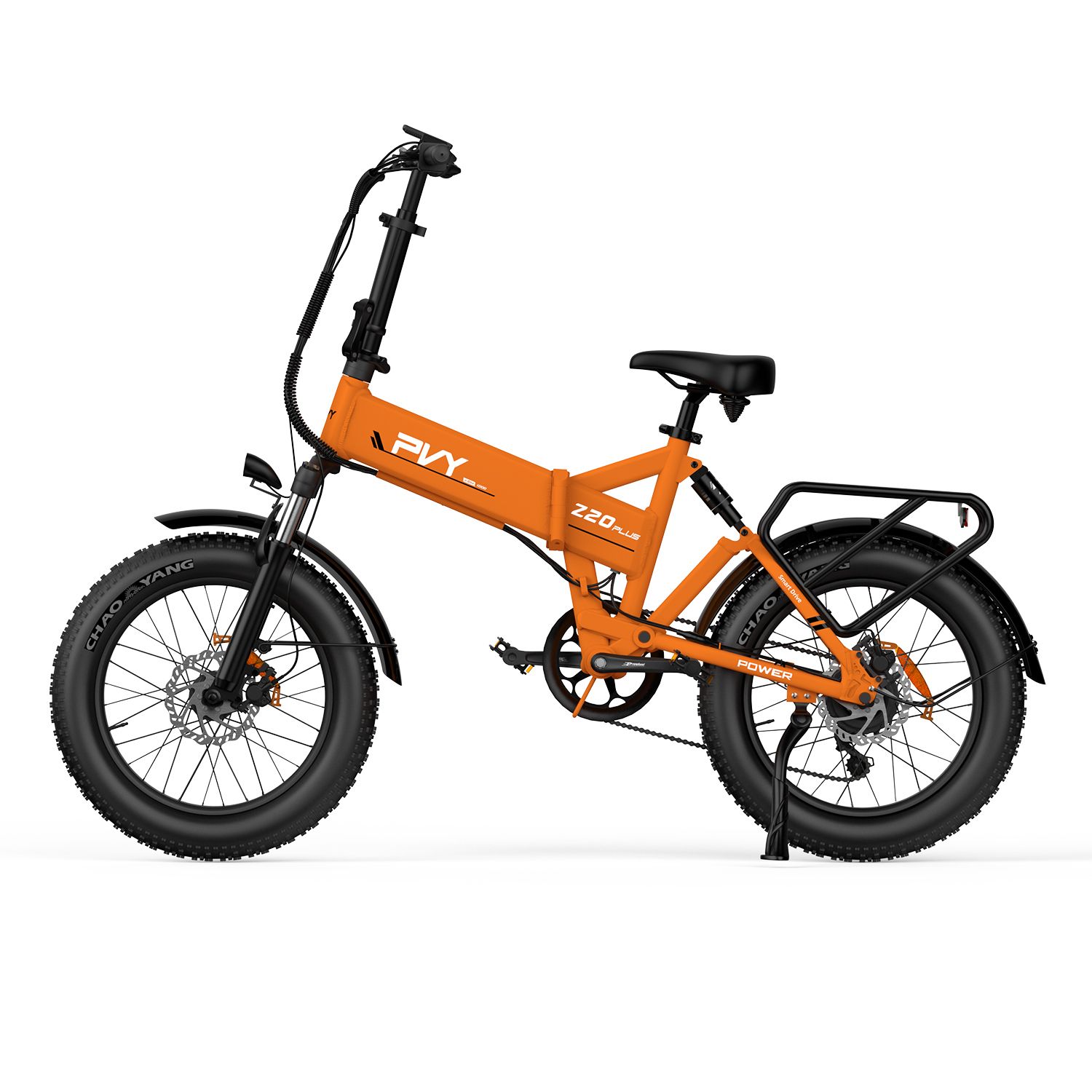 E-bike arancione con pneumatici neri e portapacchi. Sul telaio è presente la scritta PVY Z20 Plus.