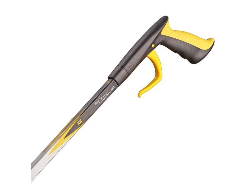 Pinza, impugnatura giallo-nera, asta argentata. Scritta 'CLASSIC'.