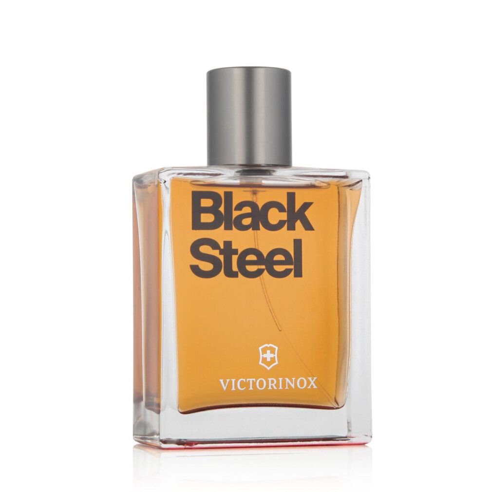 Flacone di profumo con tappo argentato, liquido giallo. Testo: Black Steel, logo e Victorinox. Forma quadrata.