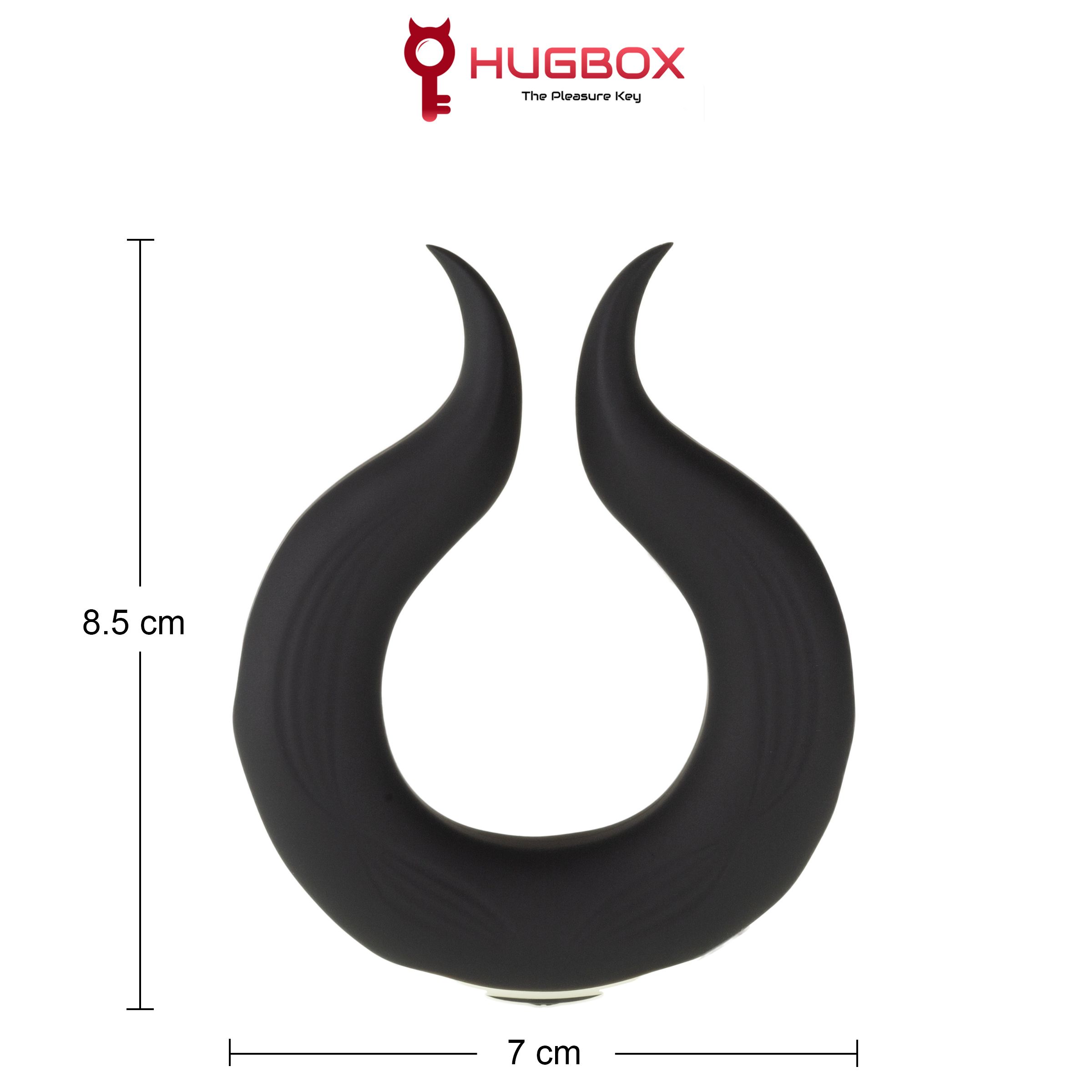 Anello nero con estremità curve. Dimensioni: 8,5 cm di altezza, 7 cm di larghezza. Logo: HUGBOX The Pleasure Key.