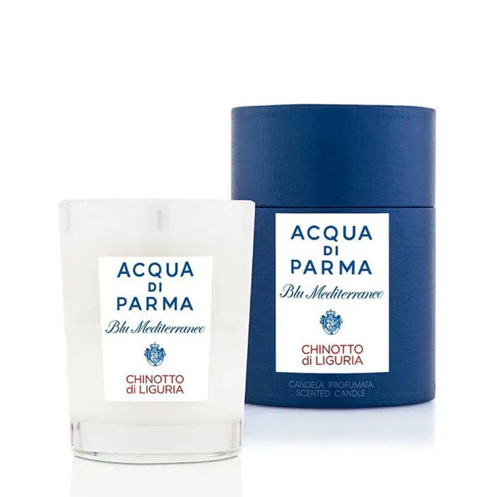 Candela in vetro con confezione blu. Scritta: Acqua di Parma Blu Mediterraneo Chinotto di Liguria.