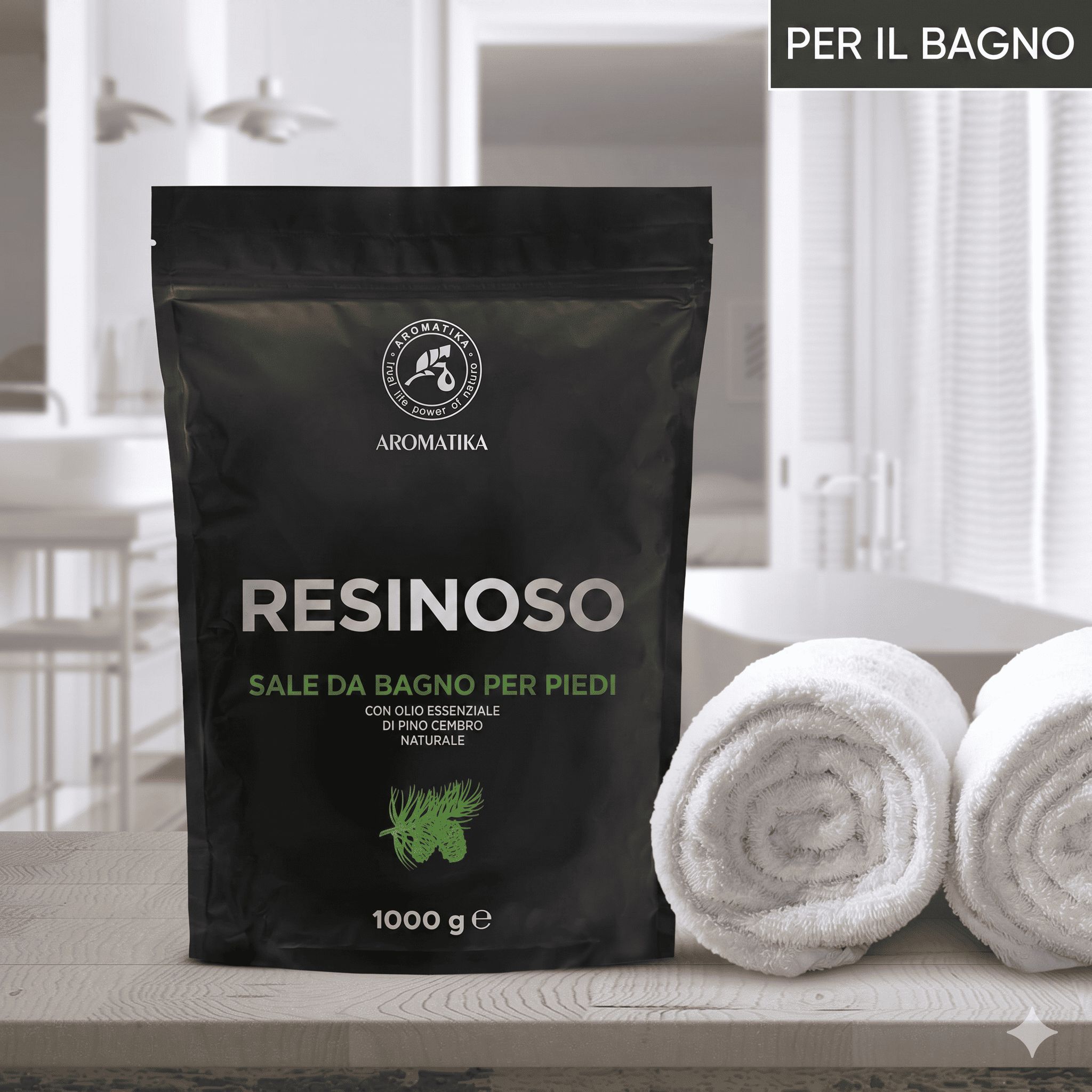 Busta nera di sale da bagno per piedi, 1000g, marca AROMATIKA, con olio di pino.