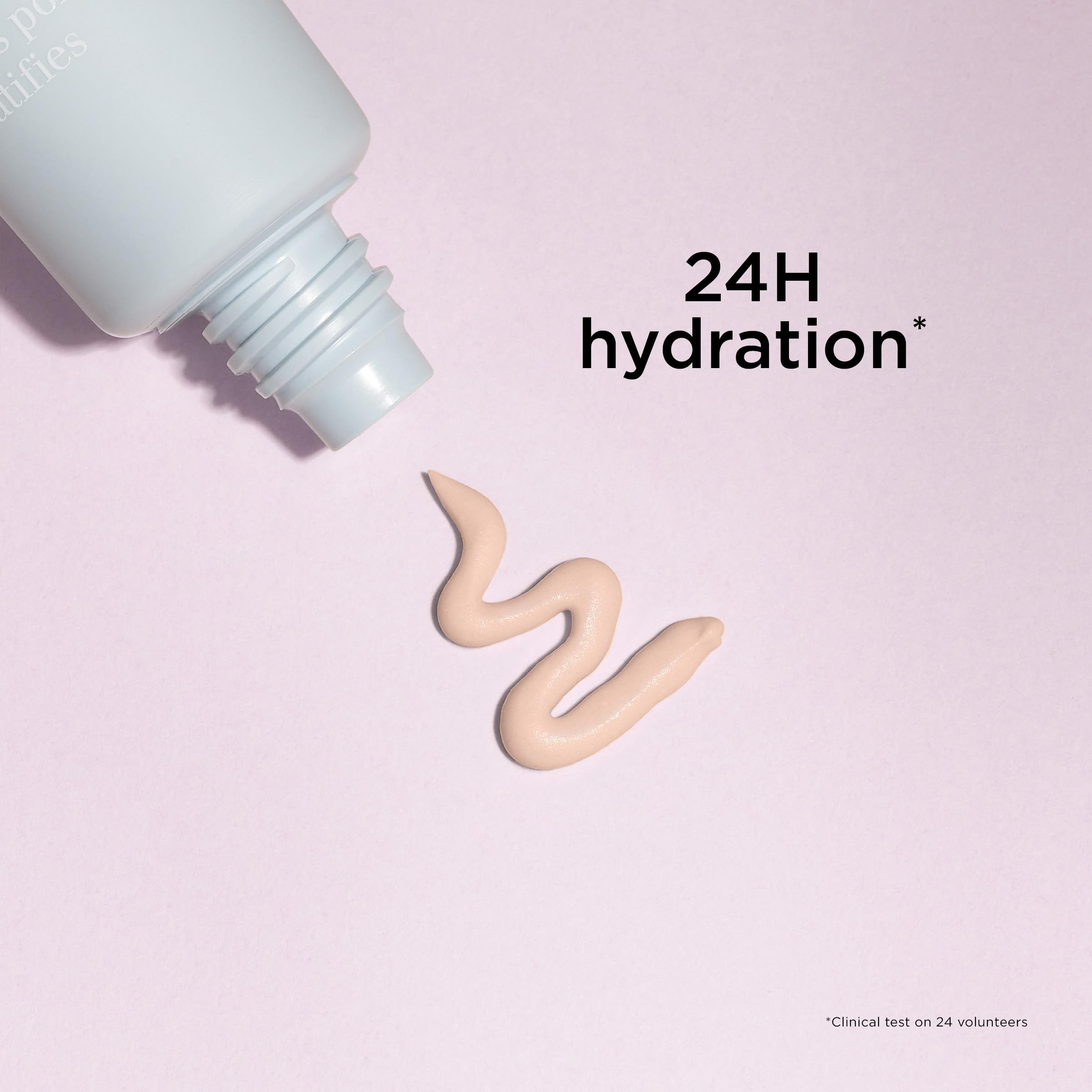 Filo di primer beige chiaro. Testo: 24H hydration. Nome del prodotto non visibile.