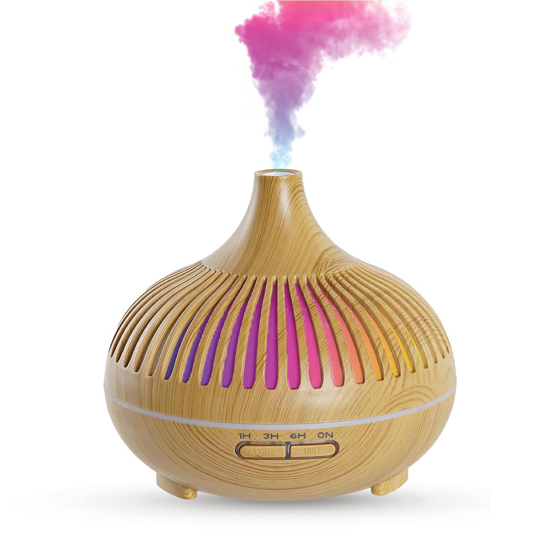 Diffusore di aromi color legno con 7 LED colorati e uscita di vapore su sfondo bianco.