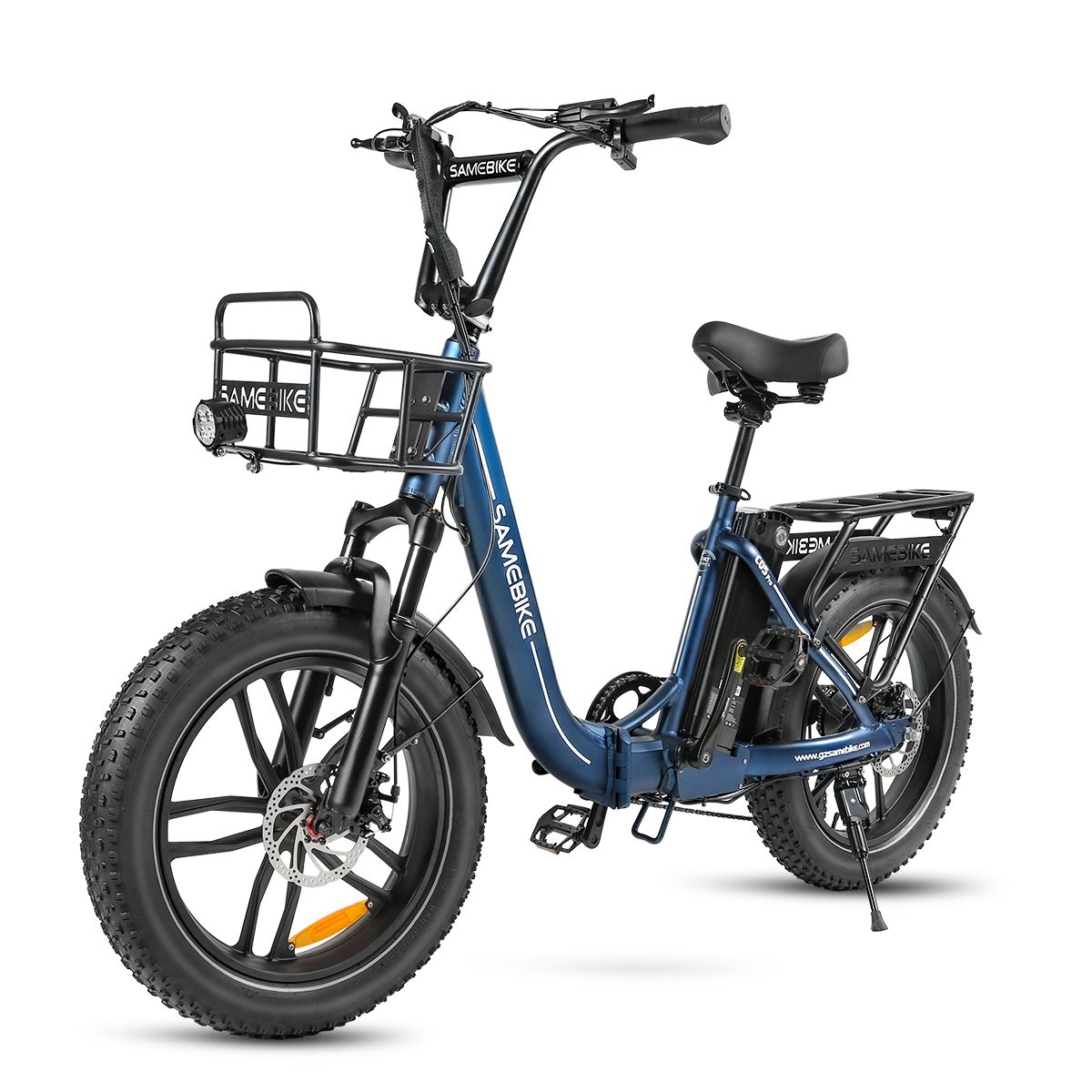 E-bike SAMEBIKE C05 Pro blu. Pneumatici neri, cestino, portapacchi. Marchio SAMEBIKE visibile.