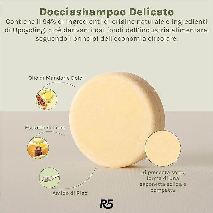 Sapone solido rotondo color crema. Ingredienti: olio di mandorle, estratto di lime, amido di riso. Logo R5 in basso a destra.