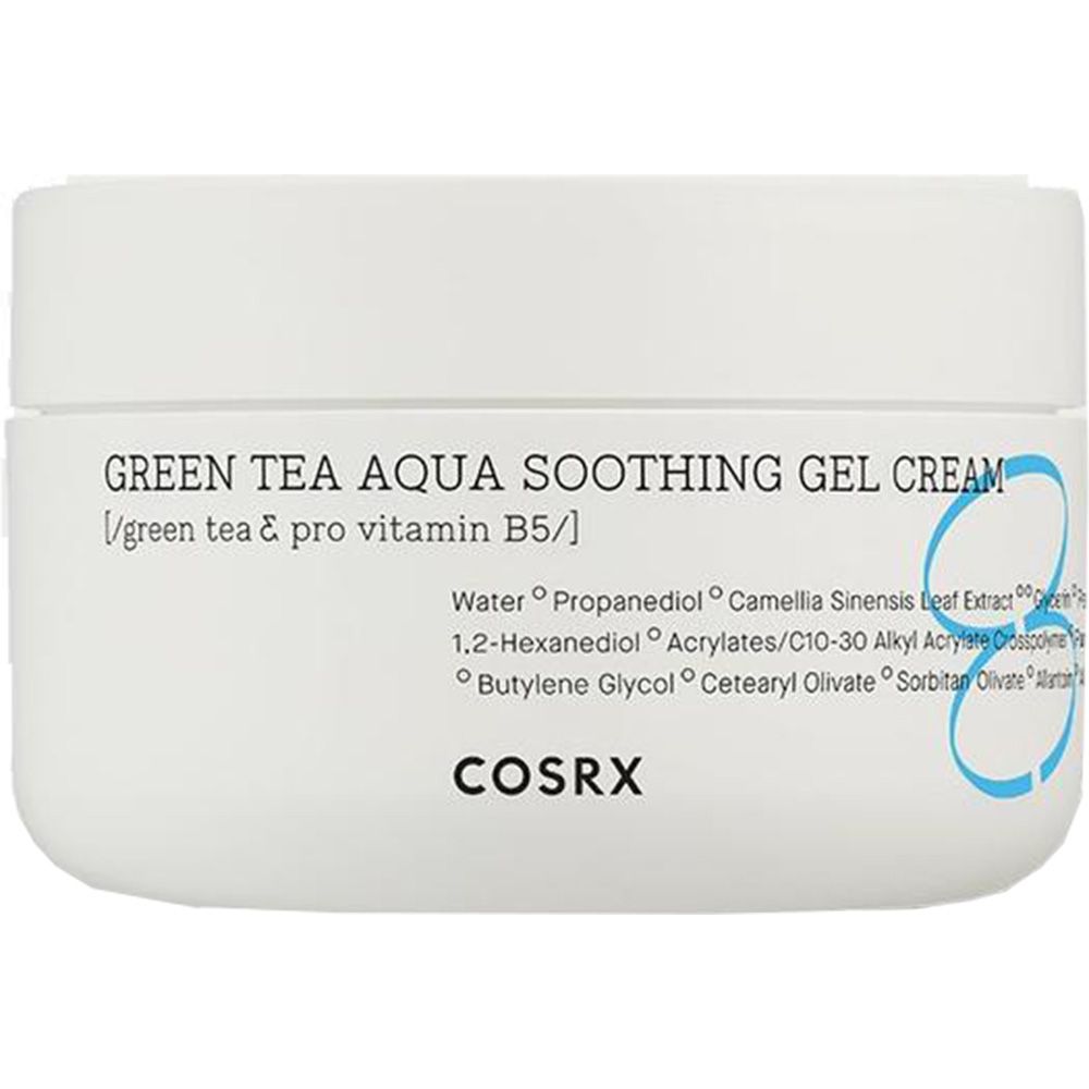 Vasetto bianco con scritta 'Green Tea Aqua Soothing Gel Cream' e 'COSRX'. Accenti blu. Coperchio chiuso.