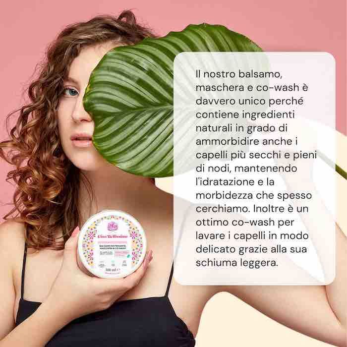 Donna tiene un contenitore rotondo Ciao Bellissima. Balsamo Districante, Maschera & Co-Wash. 300 ml. Testo in italiano.