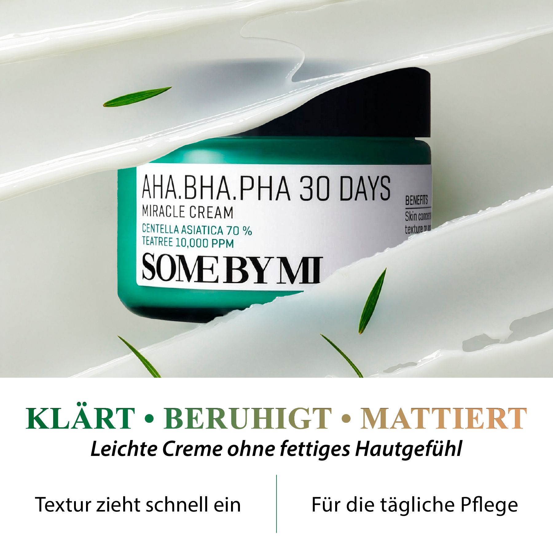 Vasetto verde con scritta AHA.BHA.PHA 30 DAYS MIRACLE CREAM, marchio SOME BY MI.