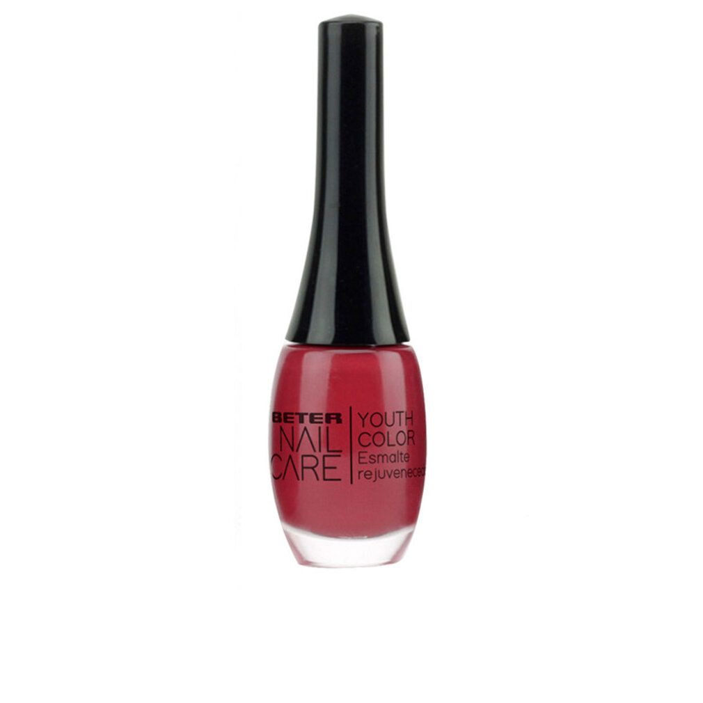 Flacone di smalto rosso, tappo nero. Scritta: Beter Nail Care Youth Color.