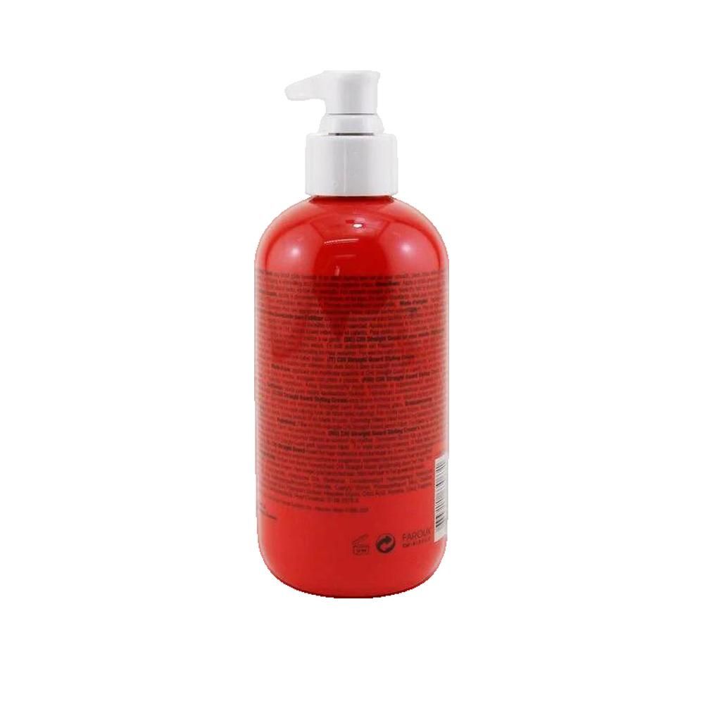 Flacone rosso con dosatore bianco. Testo sul flacone. CHI Straight Guard.