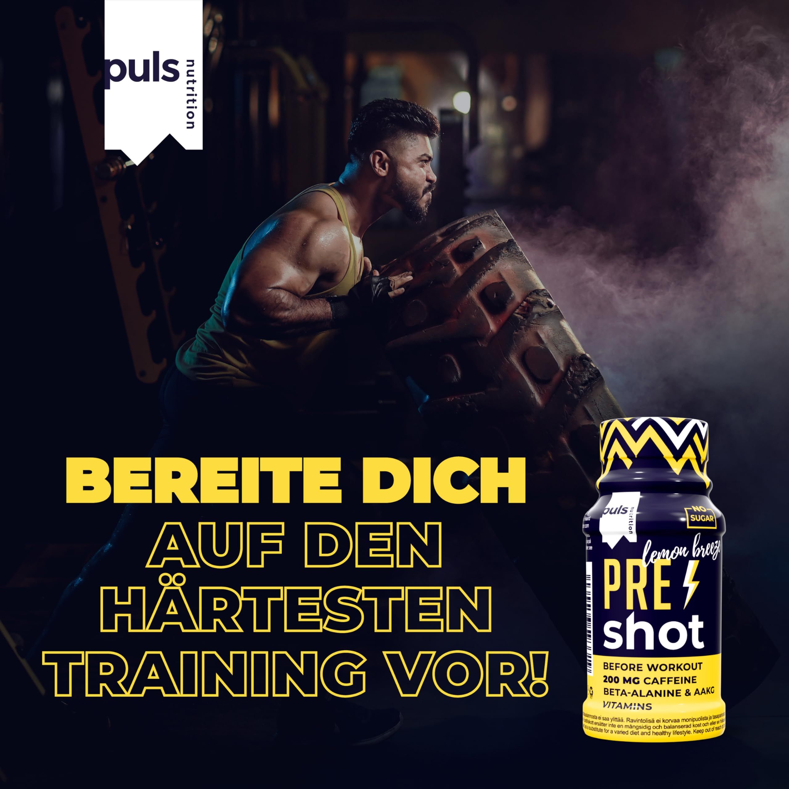 Uomo che solleva un peso pesante, accanto a un flaconcino Pre-Workout Shot gusto limone.