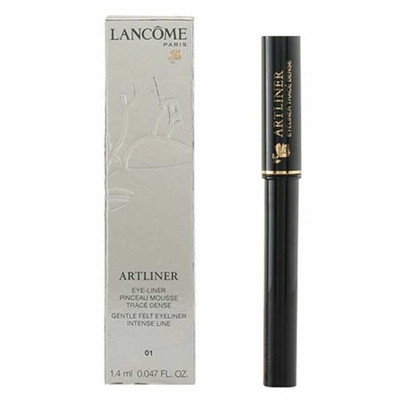 Eyeliner nero con confezione. Artliner è scritto sul pennarello. Lancôme è scritto sulla confezione.