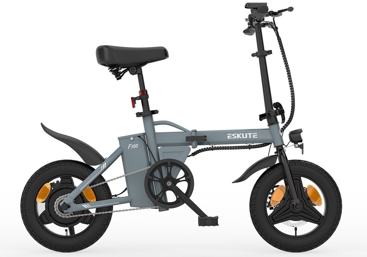 E-bike pieghevole grigio. Pneumatici, sella e manubrio neri. Marca ESKUTE, modello F100.