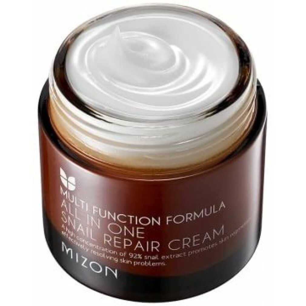 Vaso di crema aperto. Crema bianca visibile. Scritta: Multi Function Formula All In One Snail Repair Cream. Marchio: MIZON.