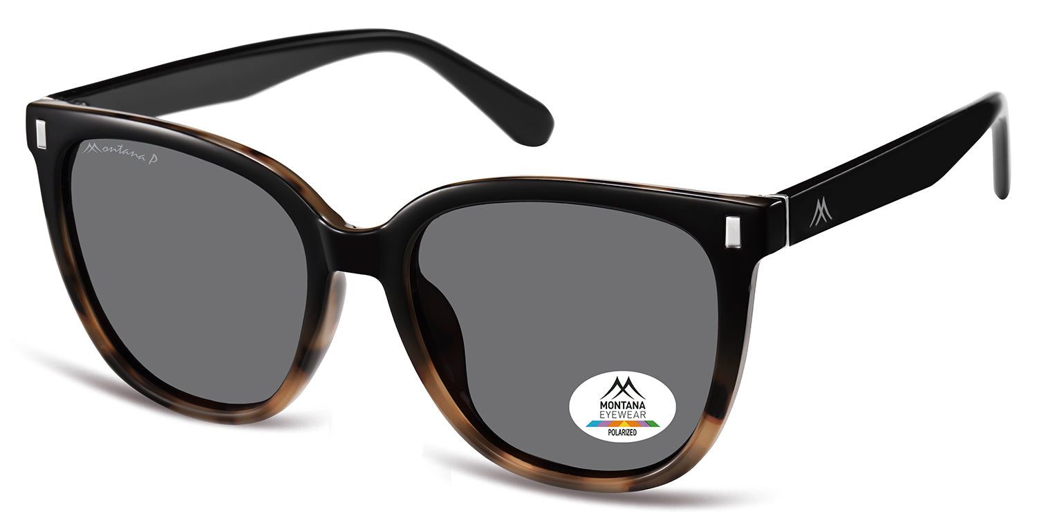 Occhiali da sole con montatura nera e dettagli marroni. Lenti grigie. Logo Montana Eyewear ed etichetta Polarized.
