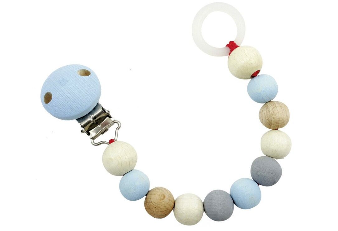 Catena portaciuccio con perline in legno blu, grigie, beige e bianche. Include un ciuccio blu e una clip.