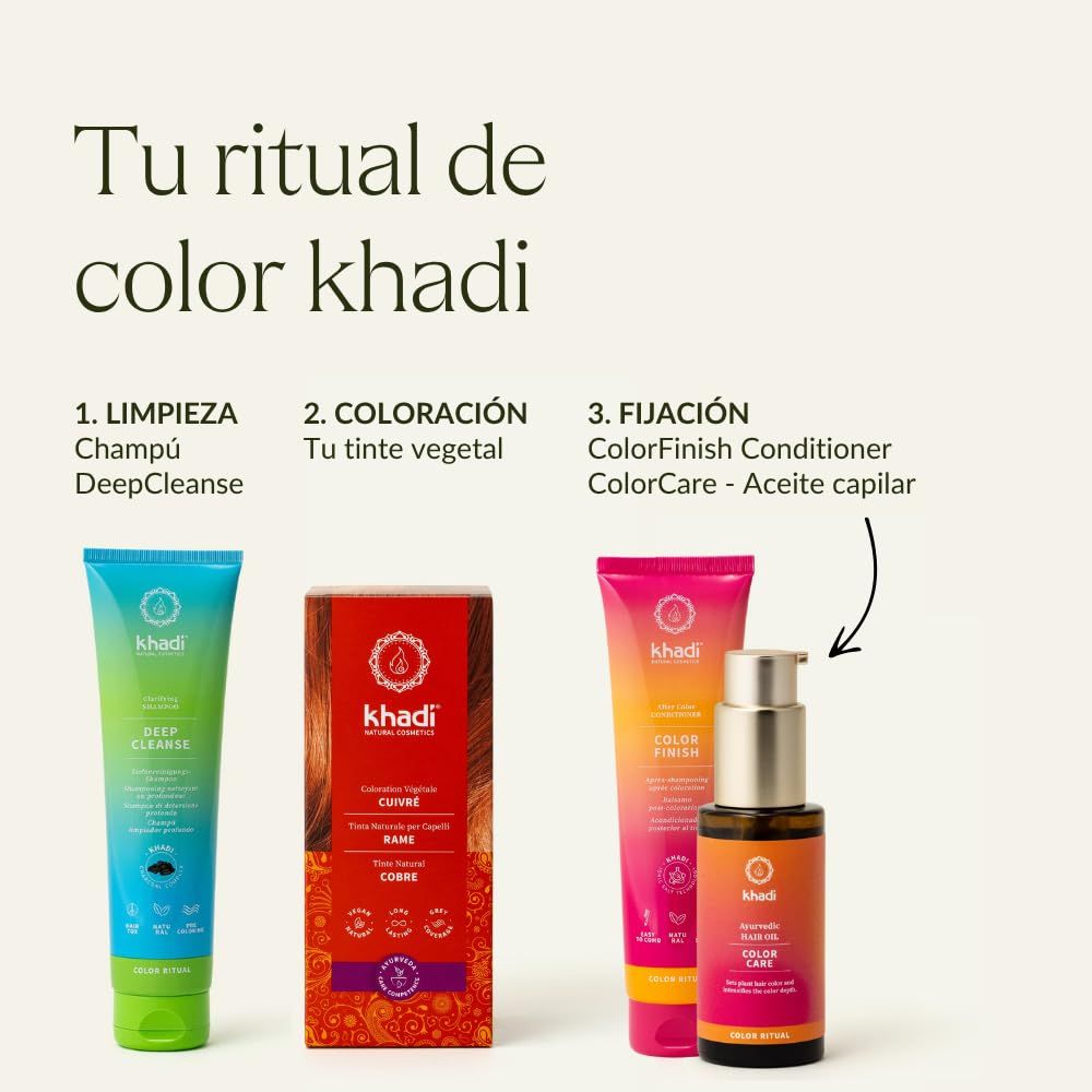 Prodotti per la routine Khadi: shampoo, tinta vegetale, balsamo.