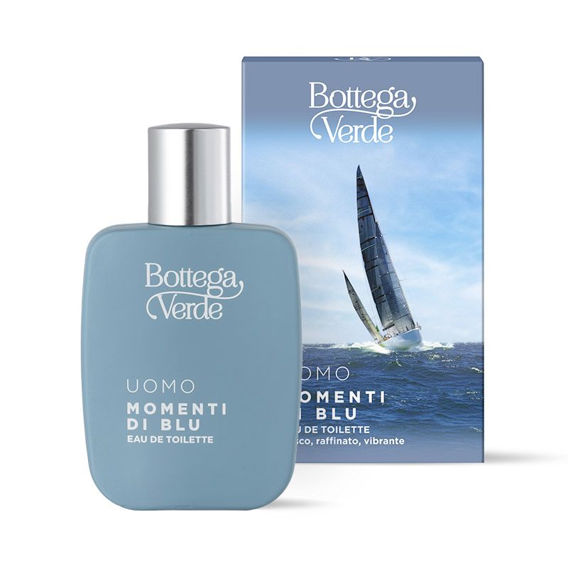 Flacone azzurro chiaro di eau de toilette con tappo argentato. Scatola con motivo barca a vela e logo del marchio.