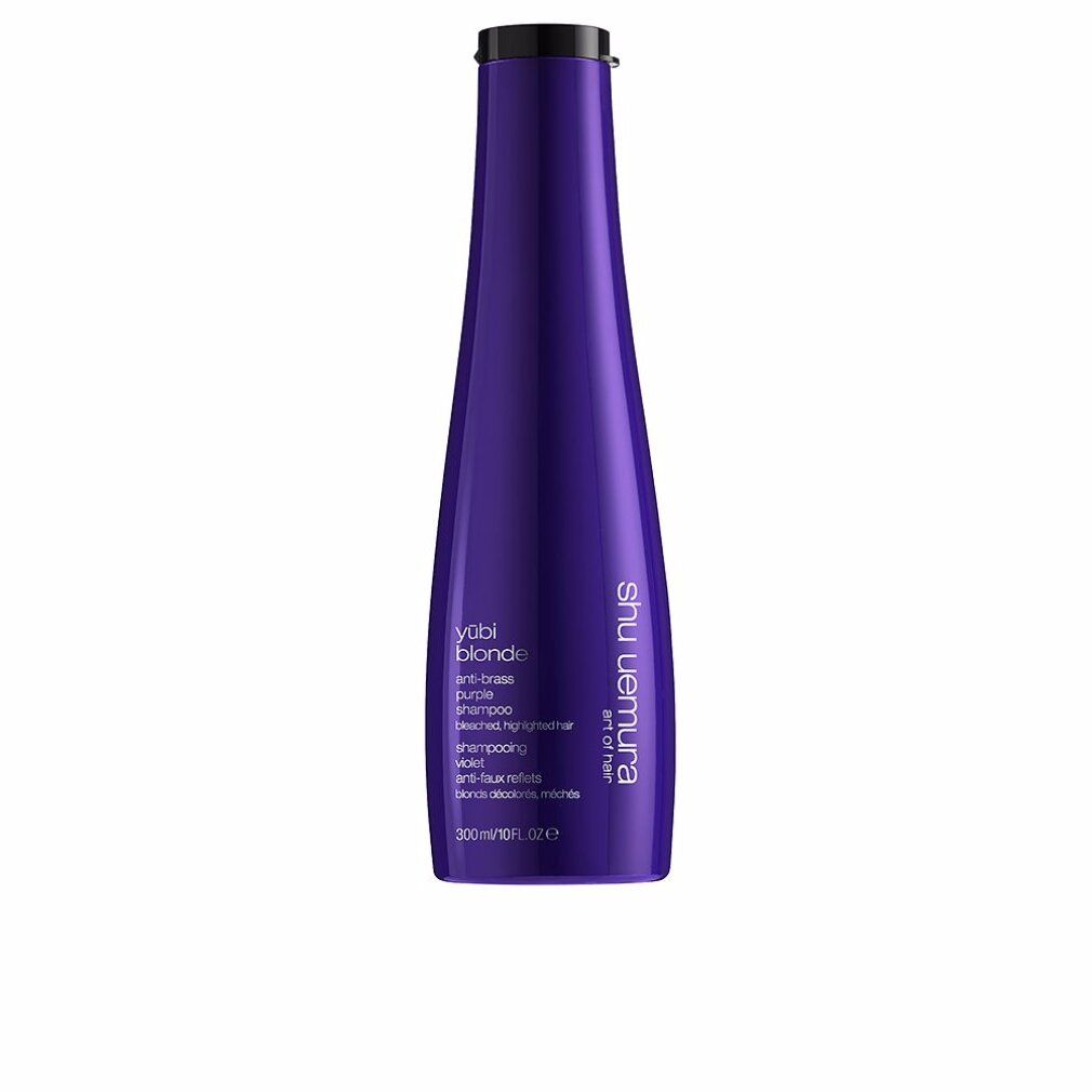 Shampoo viola Shu Uemura. Flacone con nome e testo del prodotto. 300ml.
