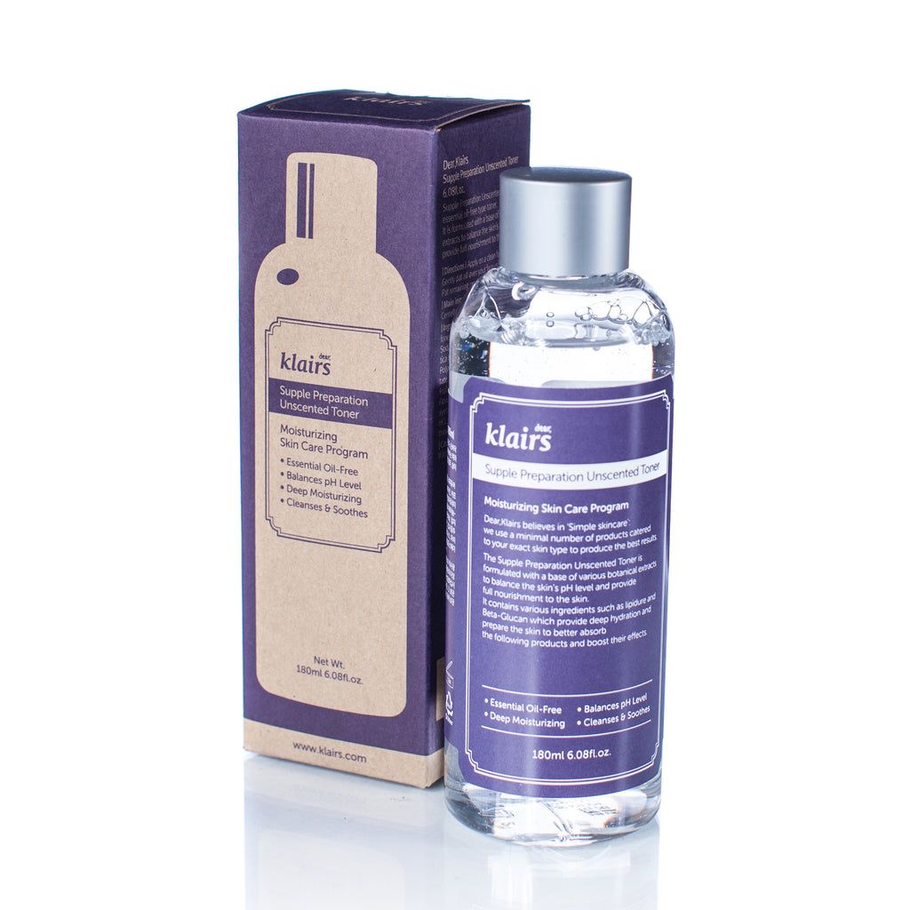 Flacone trasparente e confezione. Scritta: Dear Klairs Supple Preparation Unscented Toner. 180 ml. Con tappo a vite.