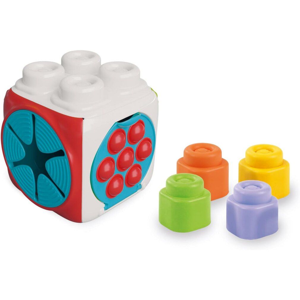 Cubo gioco con blocchi colorati. Il cubo ha lati rossi, bianchi e blu. Quattro blocchi colorati sono accanto.