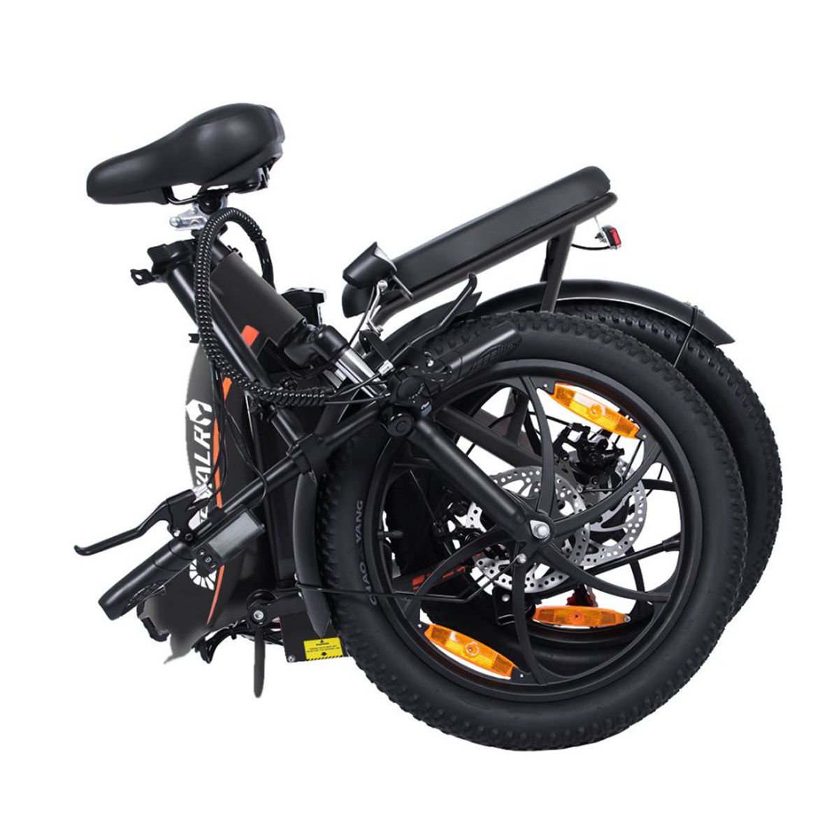 Bicicletta elettrica nera piegata. Pneumatici, sella, manubrio e telaio visibili.