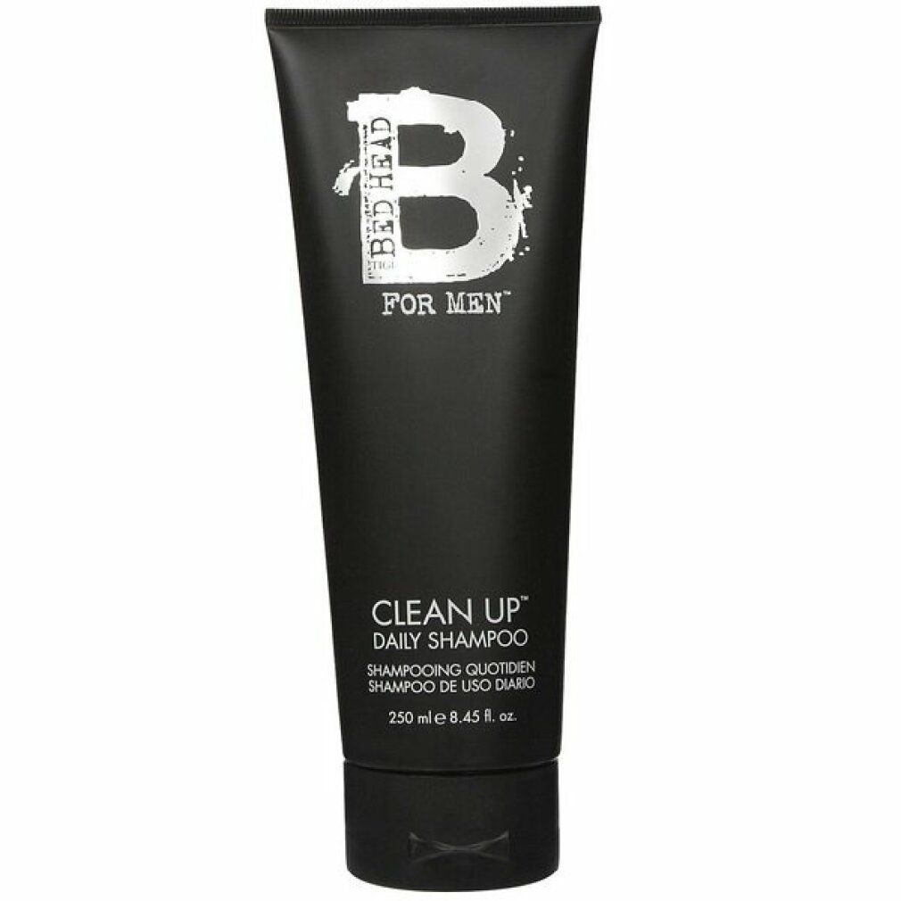 Tubo nero con logo "B" bianco e scritta "BED HEAD FOR MEN". Testo: "CLEAN UP DAILY SHAMPOO".