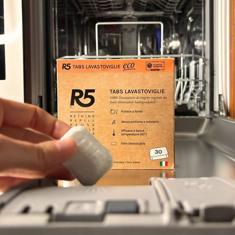 R5 Eco Tabs Lavastoviglie 30 Pastiglie, Tensioattivi Vegetali, Ecolabel, Made in Italy