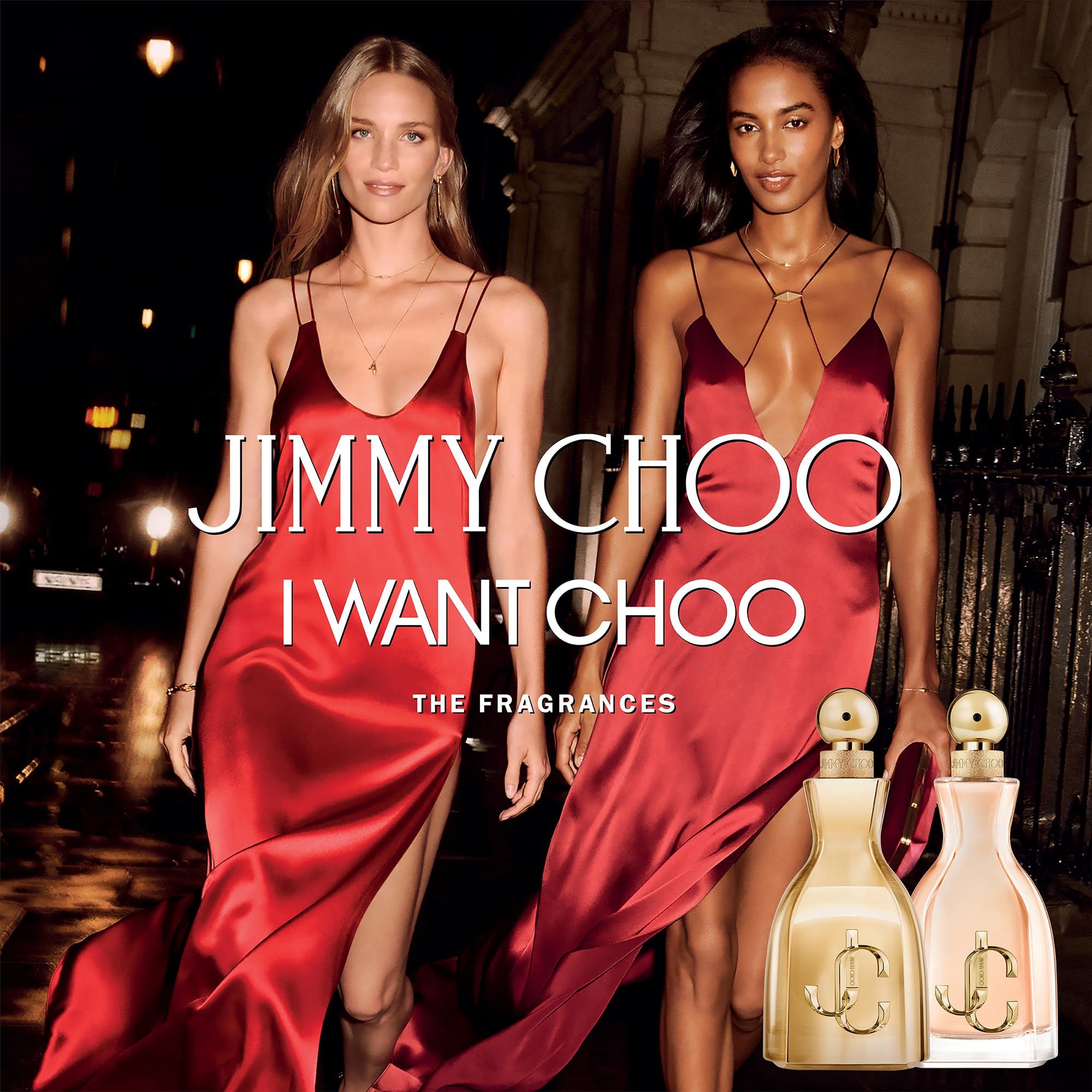 Due donne in abiti rossi con flaconi. Testo: Jimmy Choo I Want Choo. I flaconi sono dorati e hanno loghi.