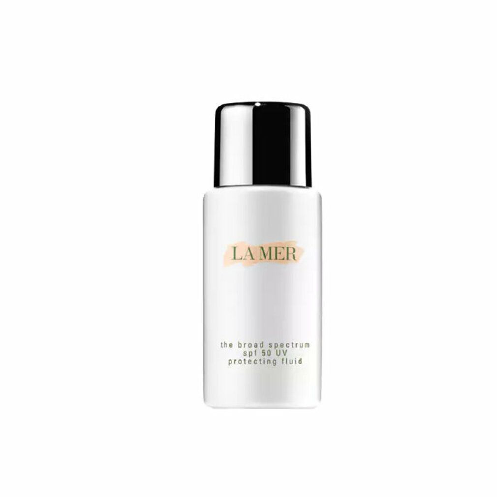 Flacone bianco con tappo argentato. Scritta: LA MER, the broad spectrum SPF 50 UV protecting fluid.