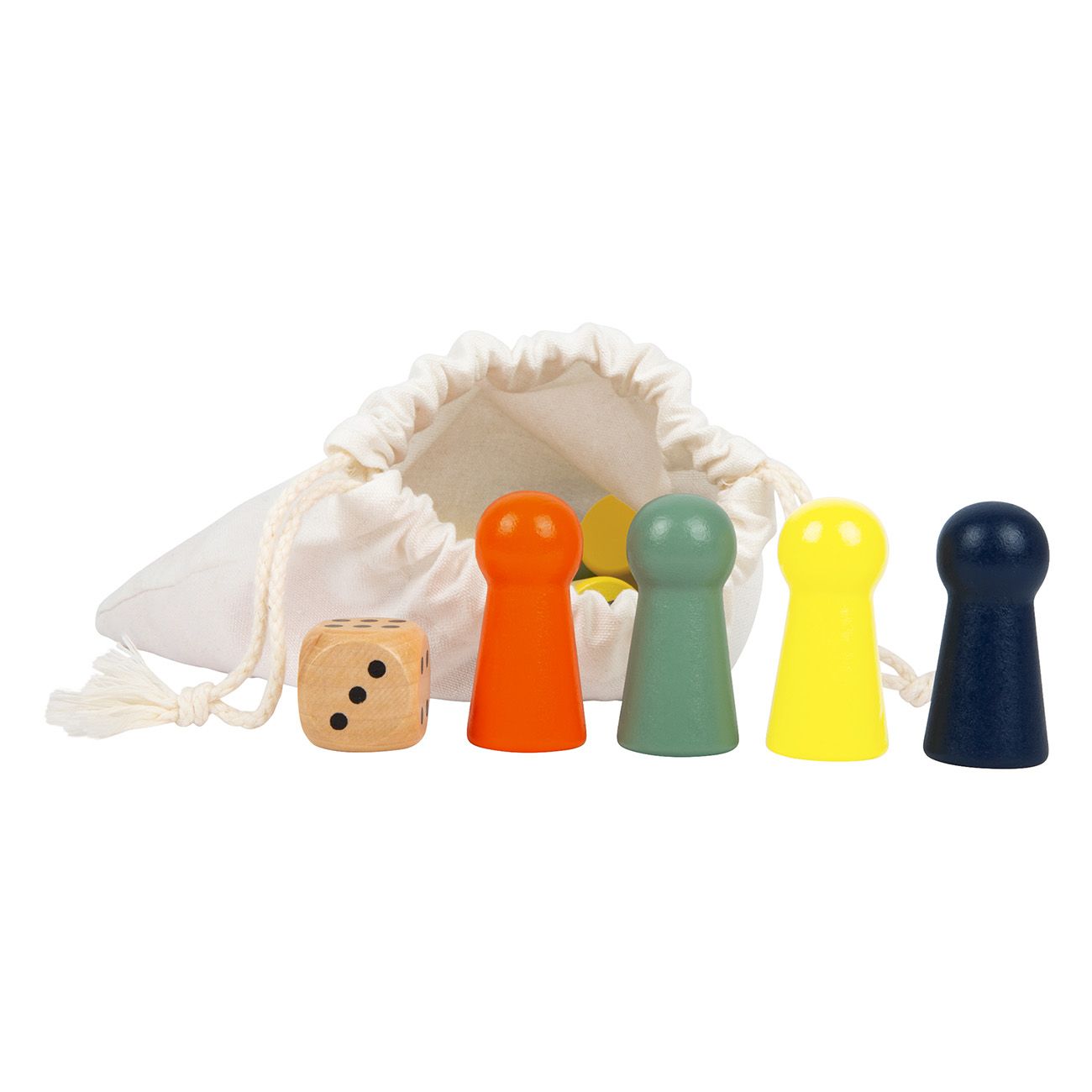 Sacchetto con pedine e dado. Pedine: giallo, arancione, verde, blu. Dado con sei punti. Su sfondo bianco.