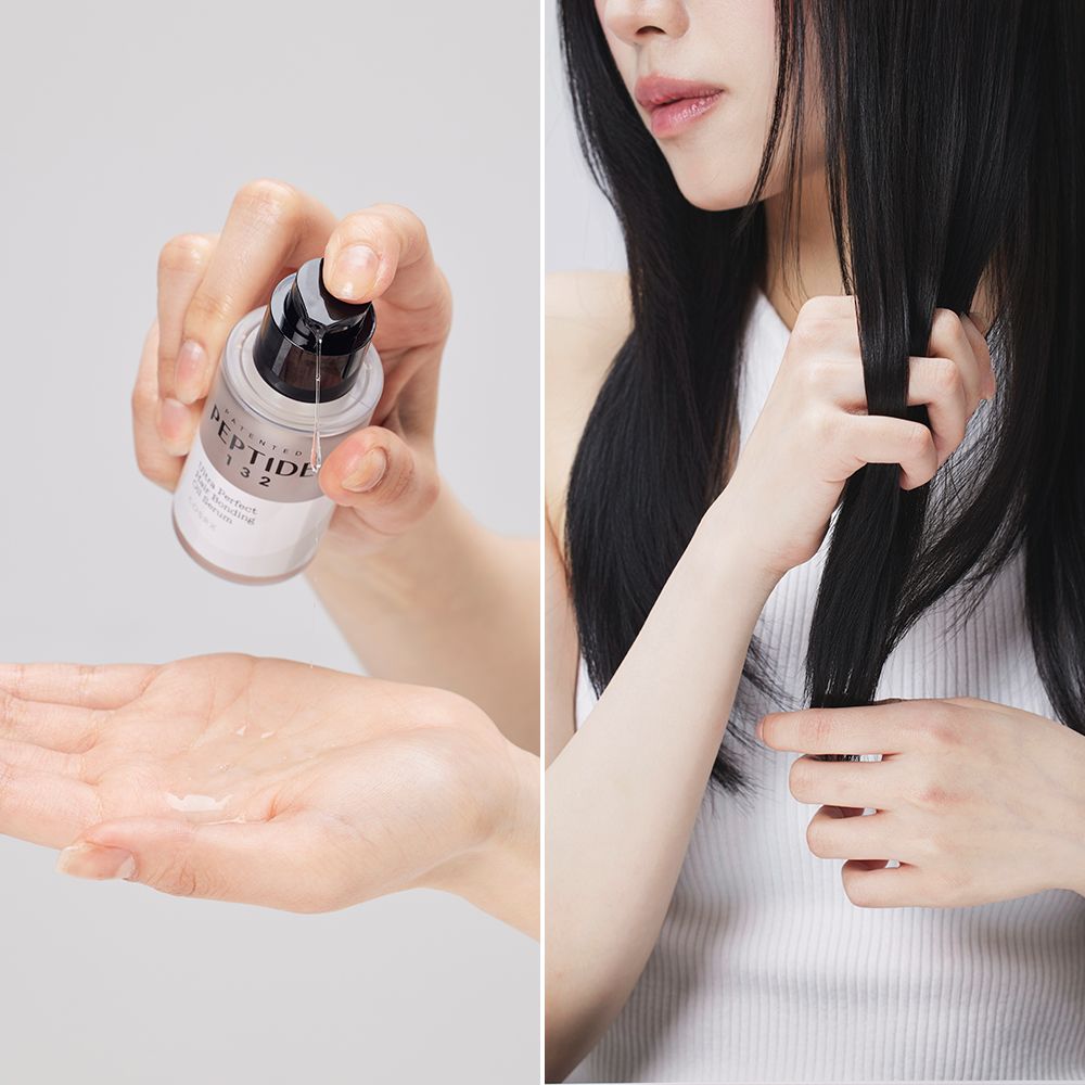 Mano con siero COSRX Peptide 132, accanto a una donna con capelli lunghi.