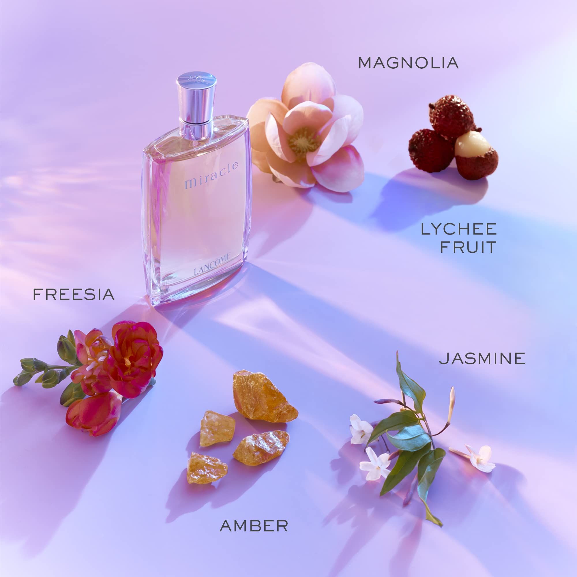 Flacone Lancôme Miracle con fresia, magnolia, litchi, gelsomino e ambra. Iscrizione degli ingredienti.